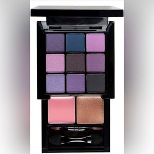 NYX Professional Makeup Purple Smokey Kit, 9 eyeshadows /2 lip colors NEW IN BOX
